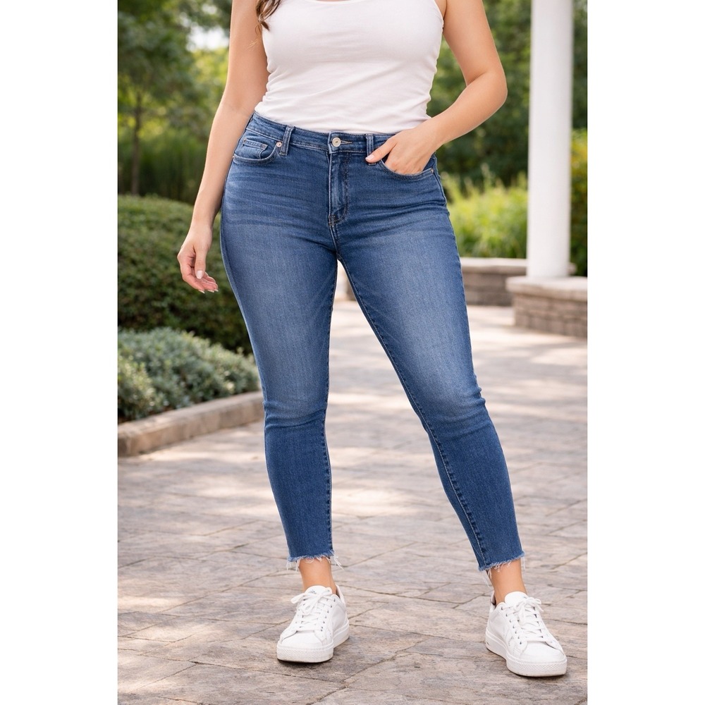 Kut from the Kloth Blue Ankle Crop Skinny Jeans